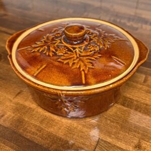 Vintage Unbranded Stoneware Covered Casserole Grapevine Brown Possibly Japan